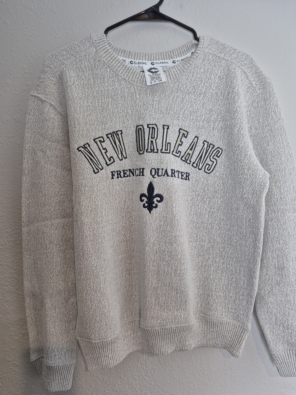 Classic New Orleans French Quarter Crewneck Sweatshirt - Light Gray.New. Size S